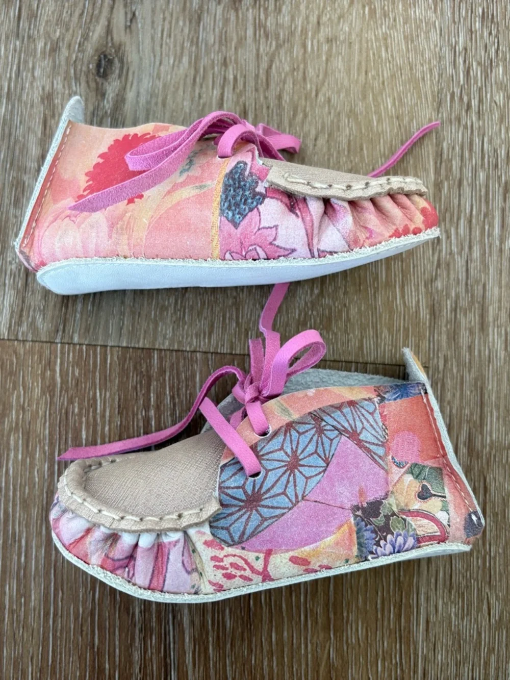 NWOT Handmade Kimono Inspired Print Genuine Leather Baby Shoes Size 12 months